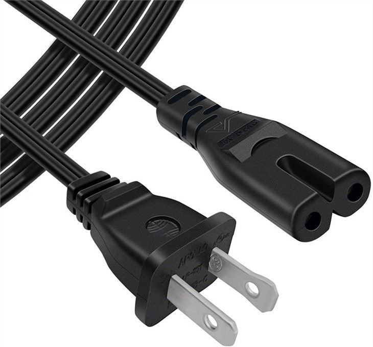 2 Pin Power Plug